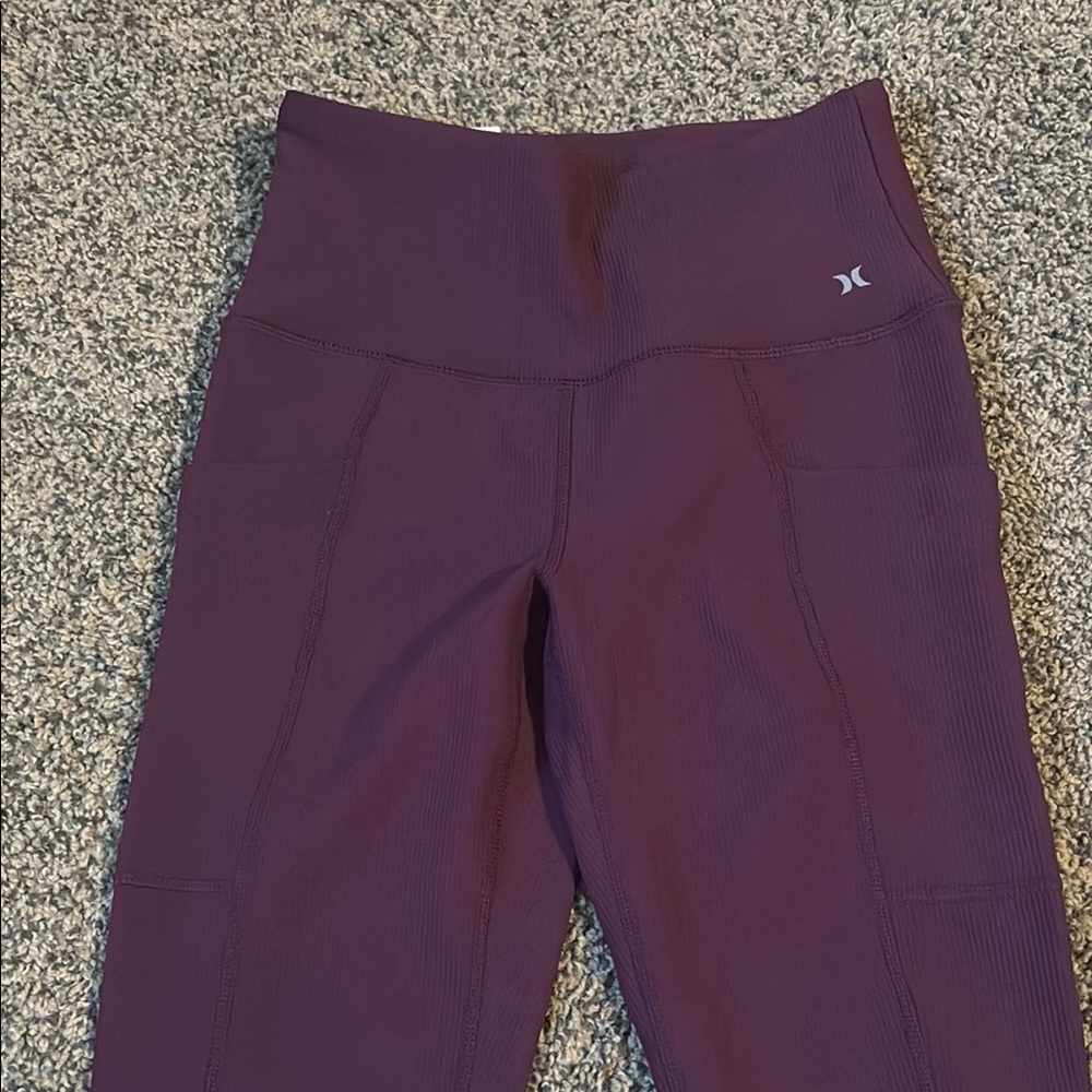 Hurley Deep Purple Leggings NWT